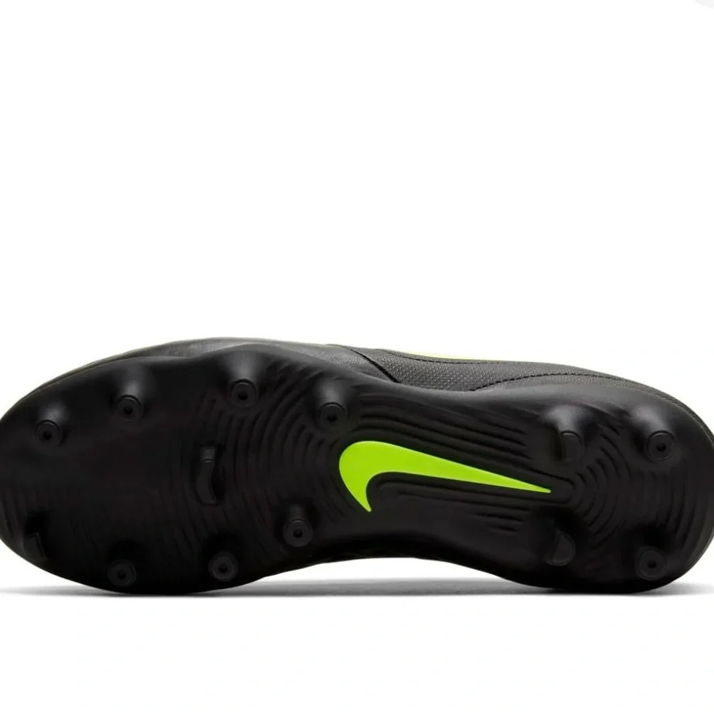 Nike Tiempo Legend 8 Club MG Black with Volt Accents‎